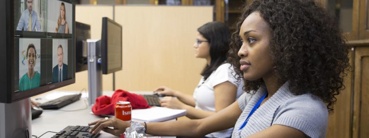 Cursos de língua, conversação, cultura e literatura
